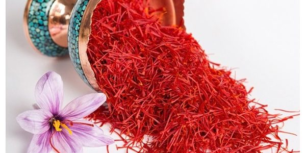 5 نکته ی عجیب درباره زعفران که نمی دانستید.